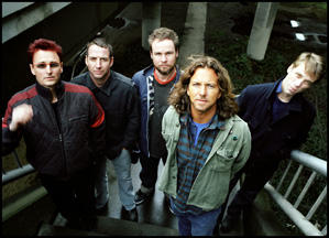 Pearl Jam se opusieron a TicketMaster y ésta los dejó sin actuar durante varios meses