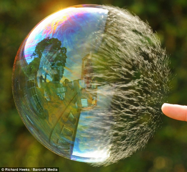Burbuja explotando, por Richard Heeks